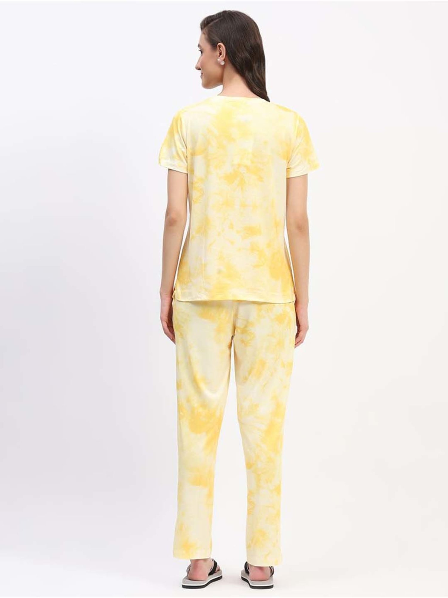 MADAME M Secret Yellow Printed T-Shirt Pyjamas Set