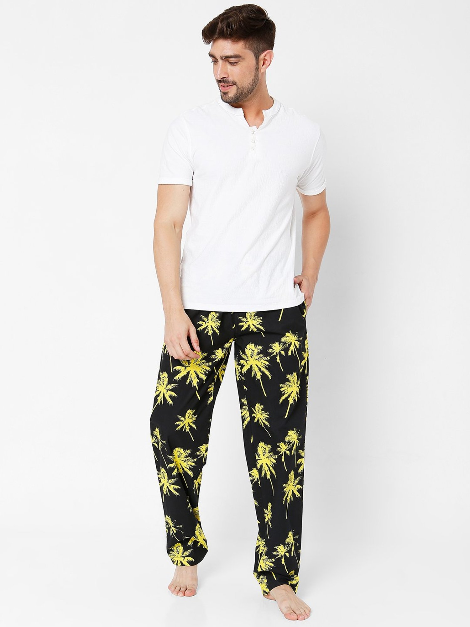 Underjeans Black Cotton Regular Fit Printed Pyjamas