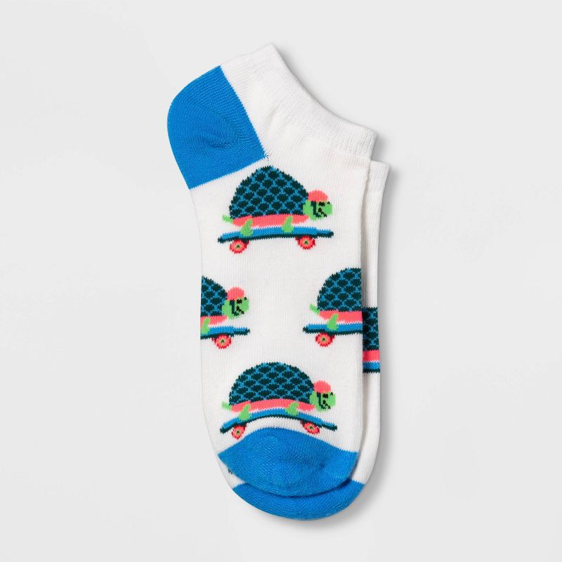 Women's Skateboarding Turtle Low Cut Socks - Xhilaration™ White 4-10