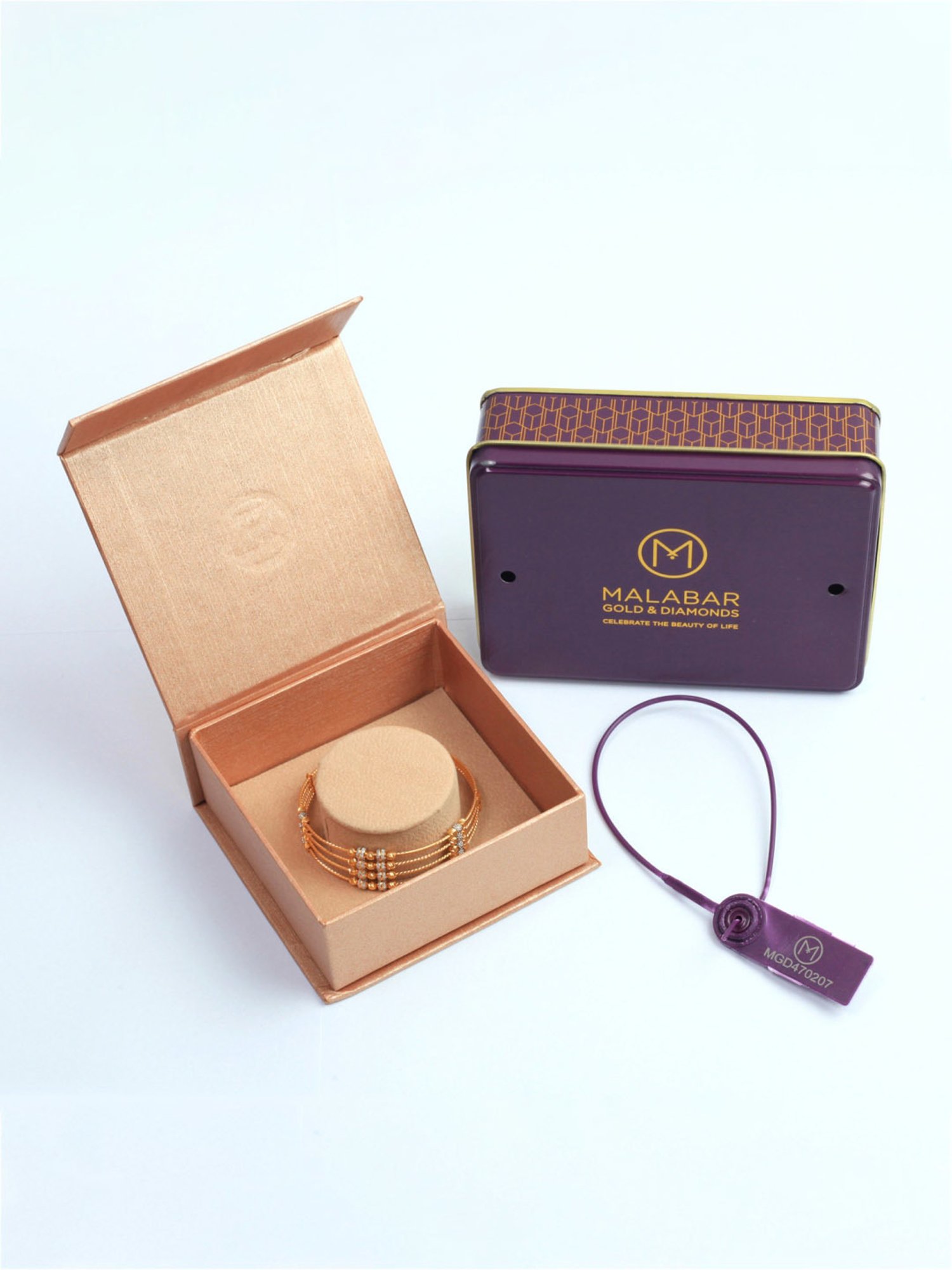 Malabar Gold and Diamonds BIS Hallmark 22k Yellow Gold Flexible Fit Bracelet for Women