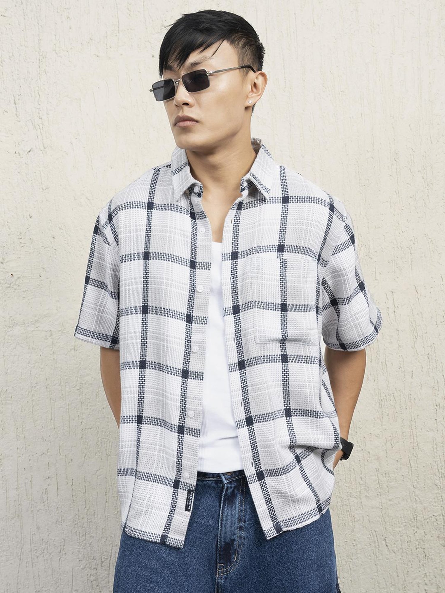 Hubberholme Men Cotton Short Sleeves Oversized Checked Shirt 4