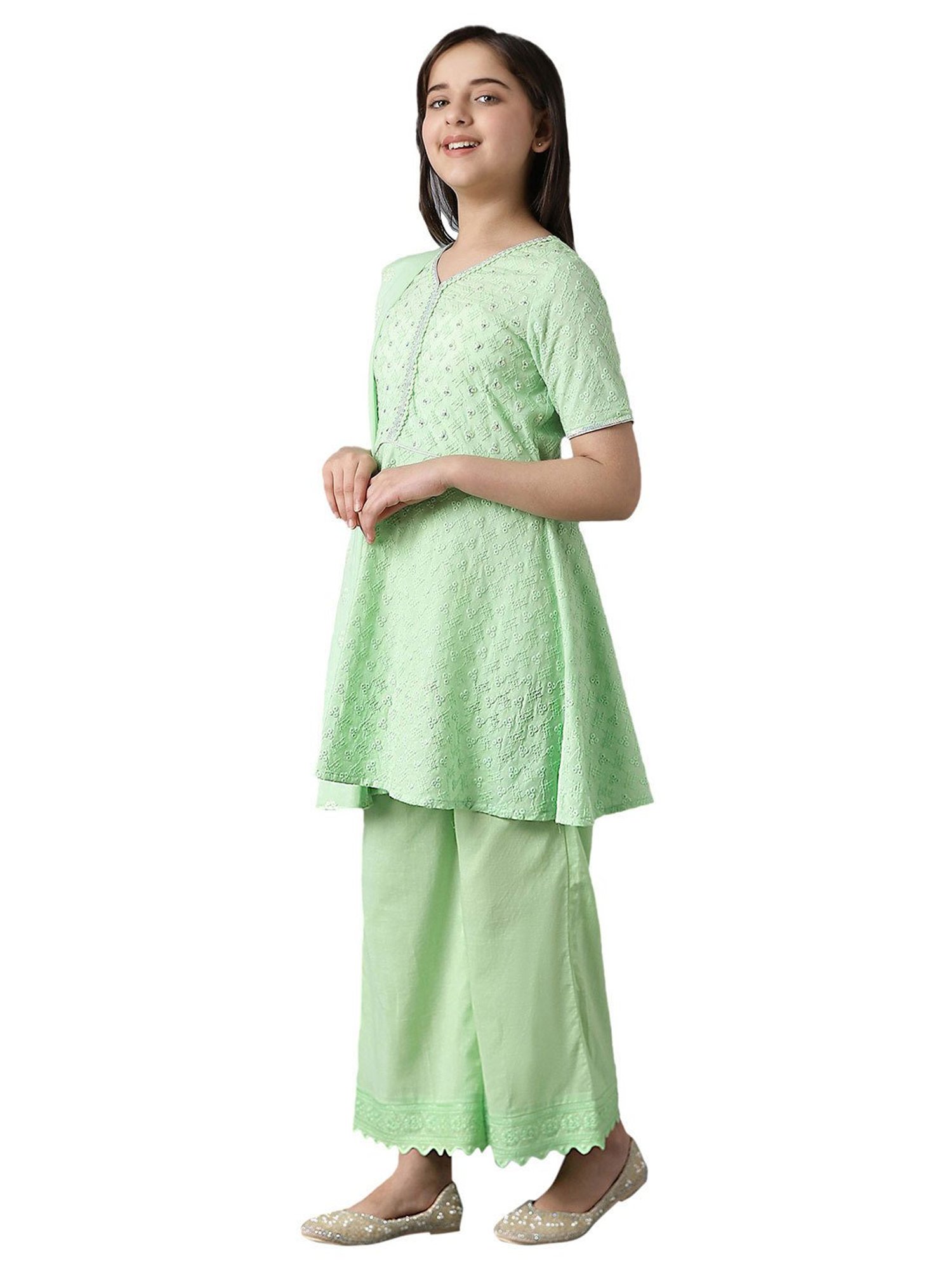 Aurelia Kids Green Embroidered Kurta with Pants & Dupatta