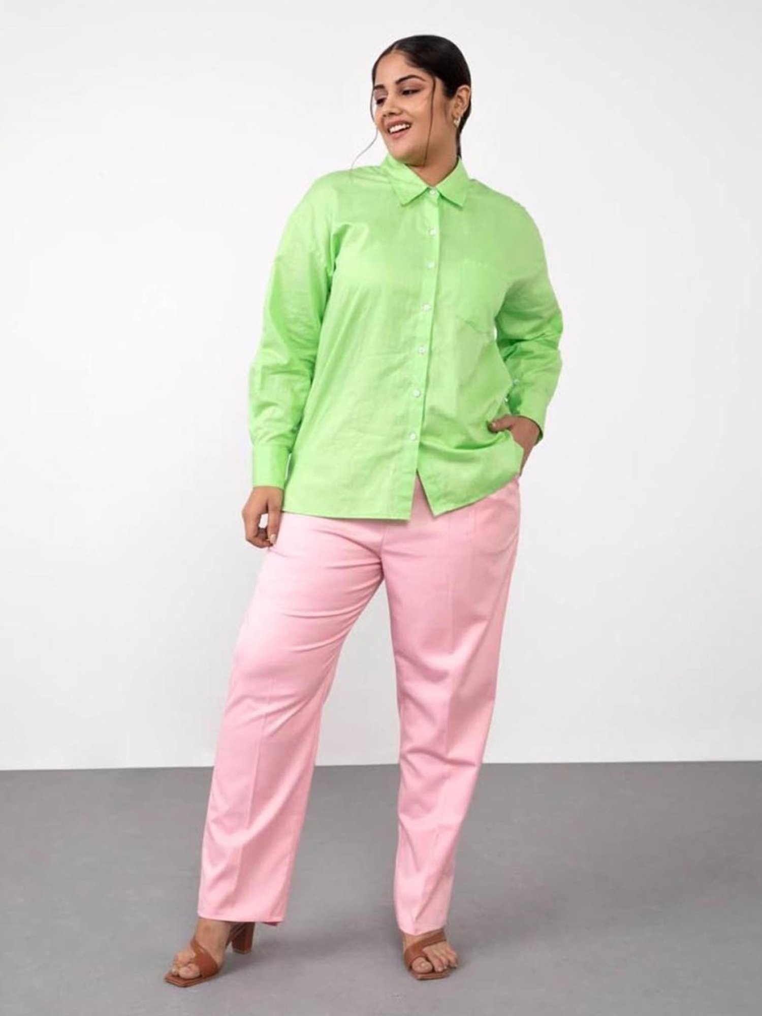 Qua Blush Pink Pleated Straight Trousers