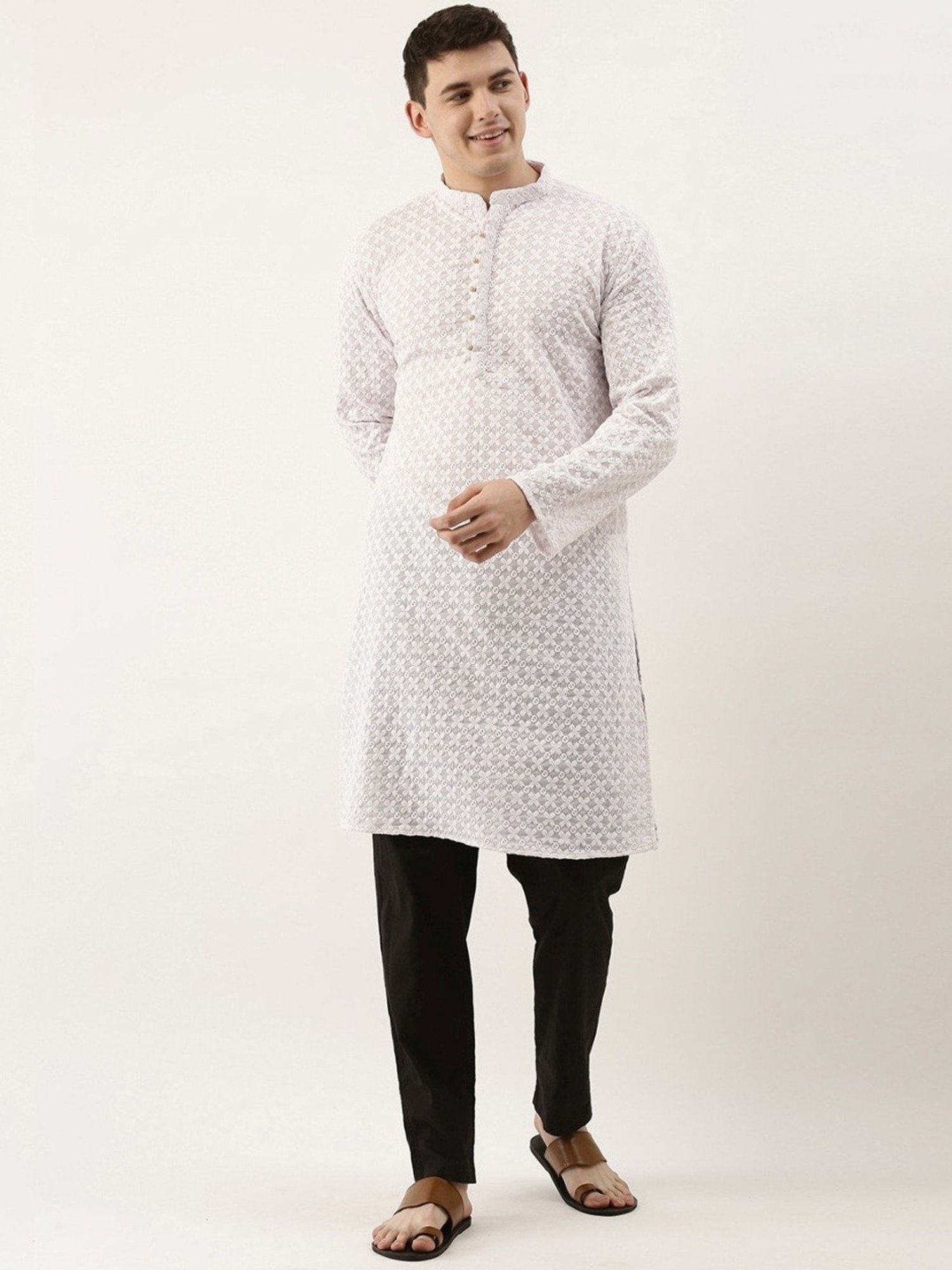 SWAGG INDIA White Cotton Regular Fit Embroidered Kurta