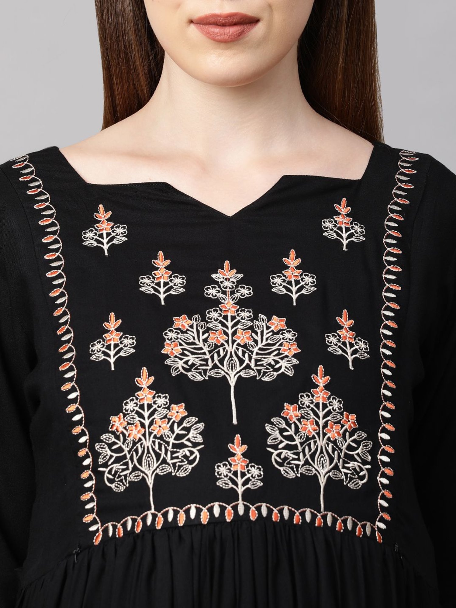 MomToBe Black Embroidered Maternity Kurta