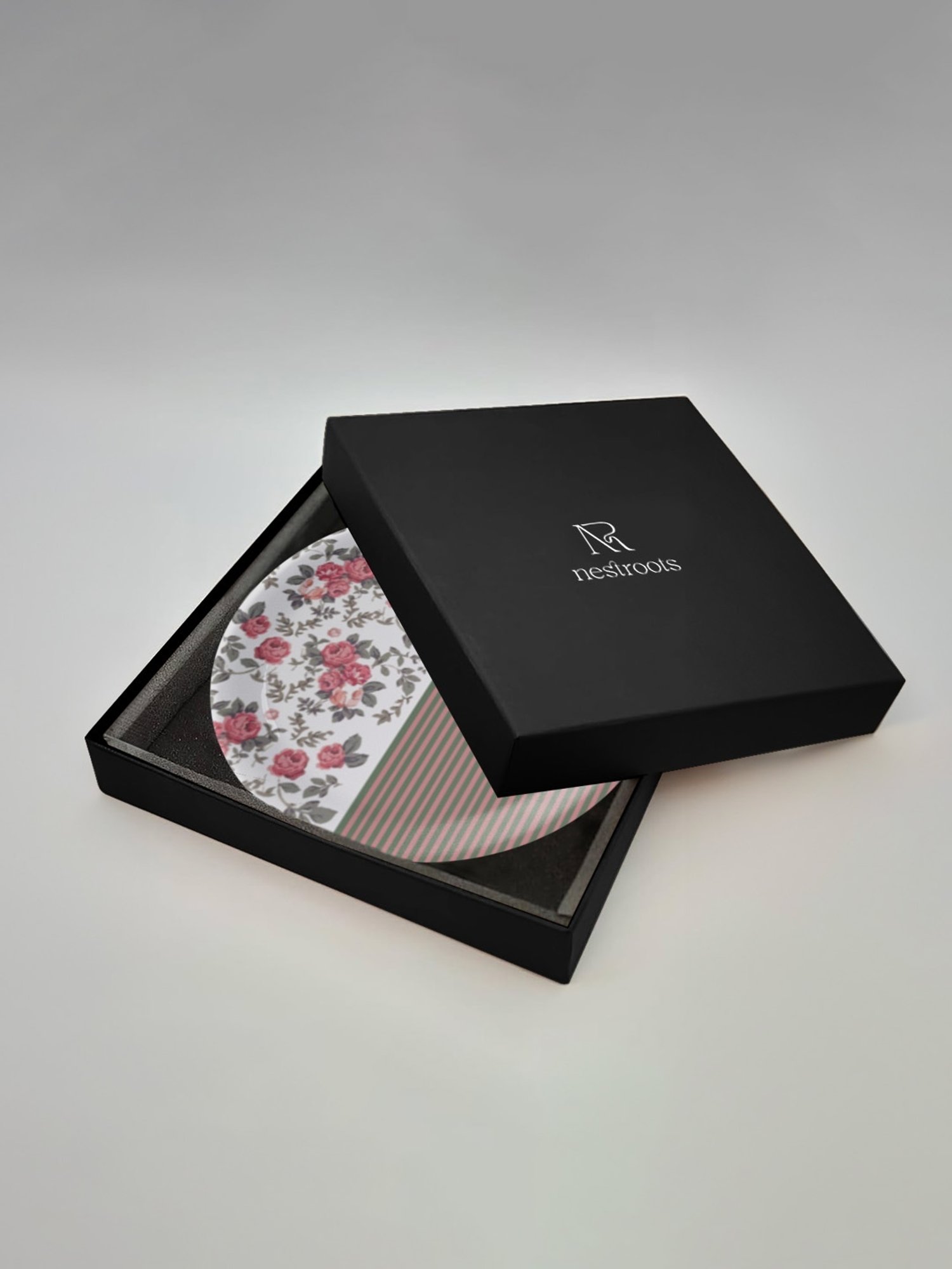 Nestroots English Floral Printed Multicolor Porcelain Wall Plate