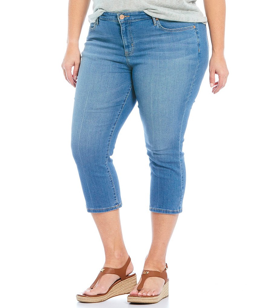 Code Bleu Plus Size Classic Straight Leg Capri Jeans
