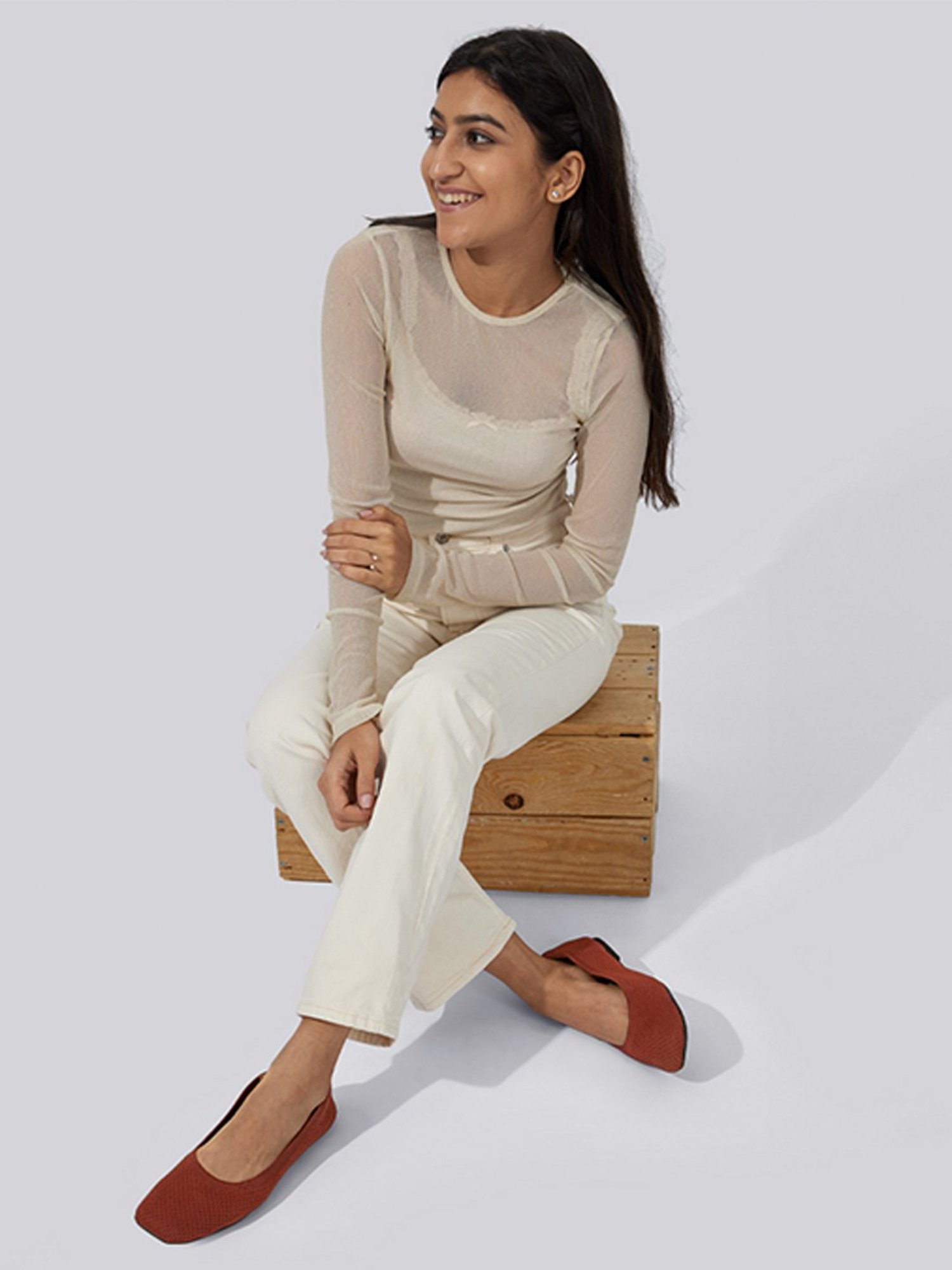 Neemans Women's Red Flat Ballets