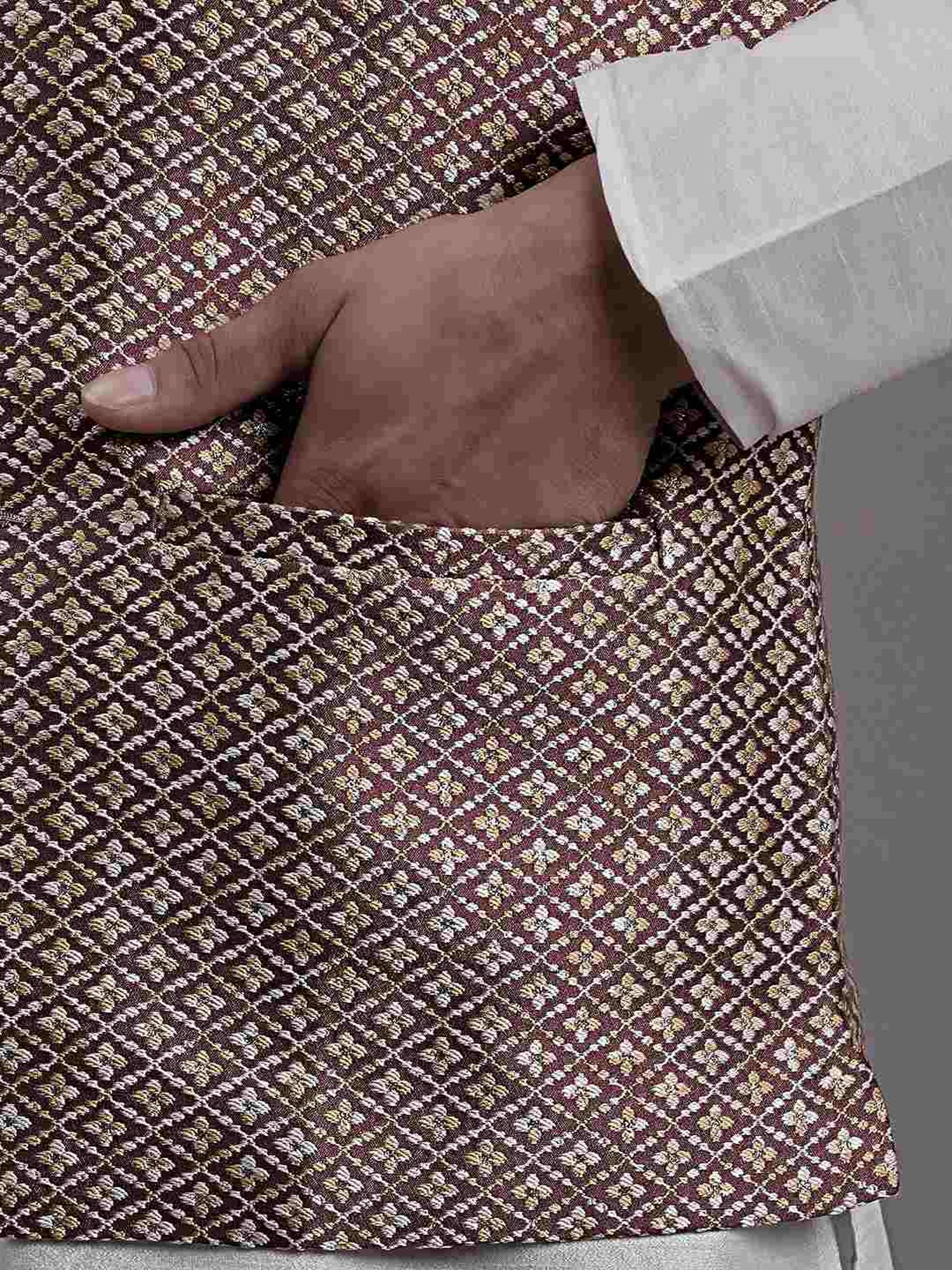 Jompers Peach Regular Fit Self Pattern Nehru Jacket