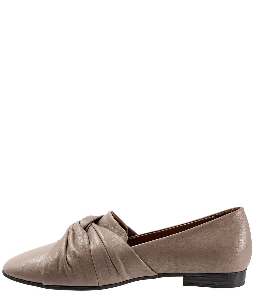 Bueno Emma Leather Pleated Knot Slip-On Flat Loafers