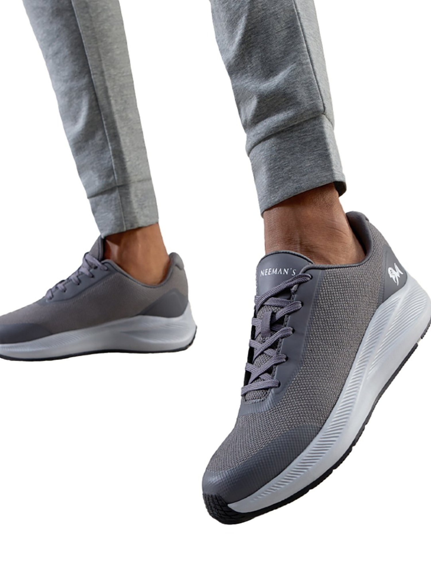 Neemans Men's Grey Training Shoes