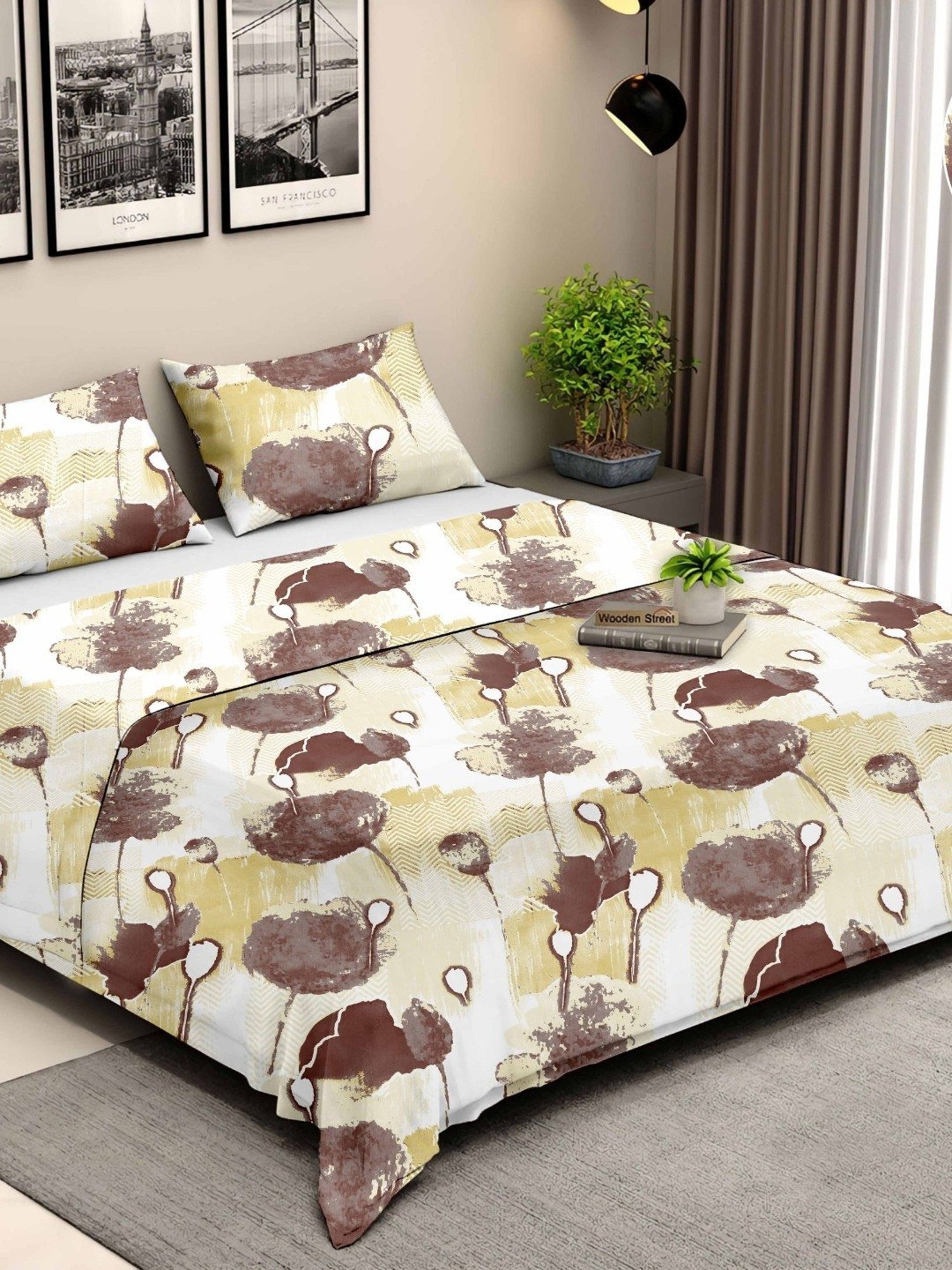 Ariana Rome Floral Coffie 210 TC Cotton Super king Bedsheet with 2 Pillow Covers