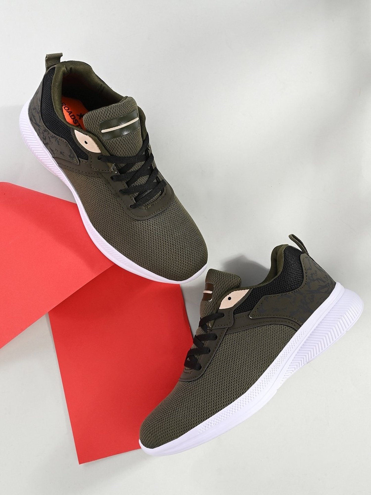 Giorgio Men's Olive Running Shoes