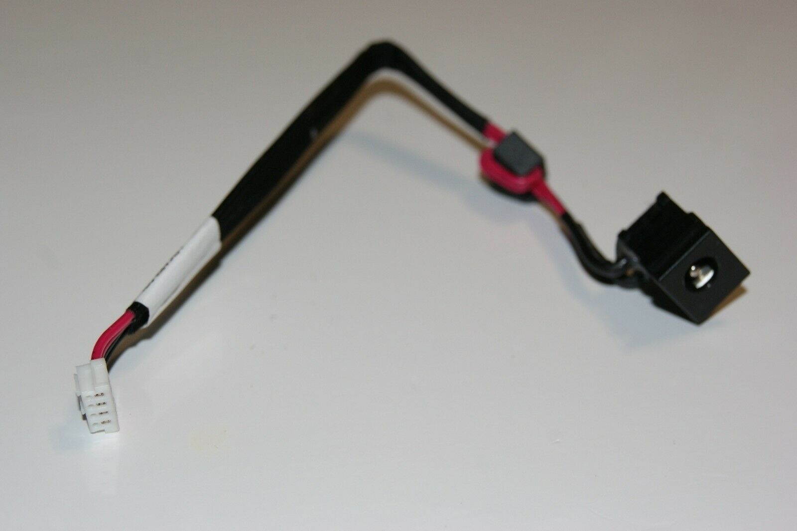 NEW DC Power Jack connector   Satellite A505-S6980 A505D-S6989