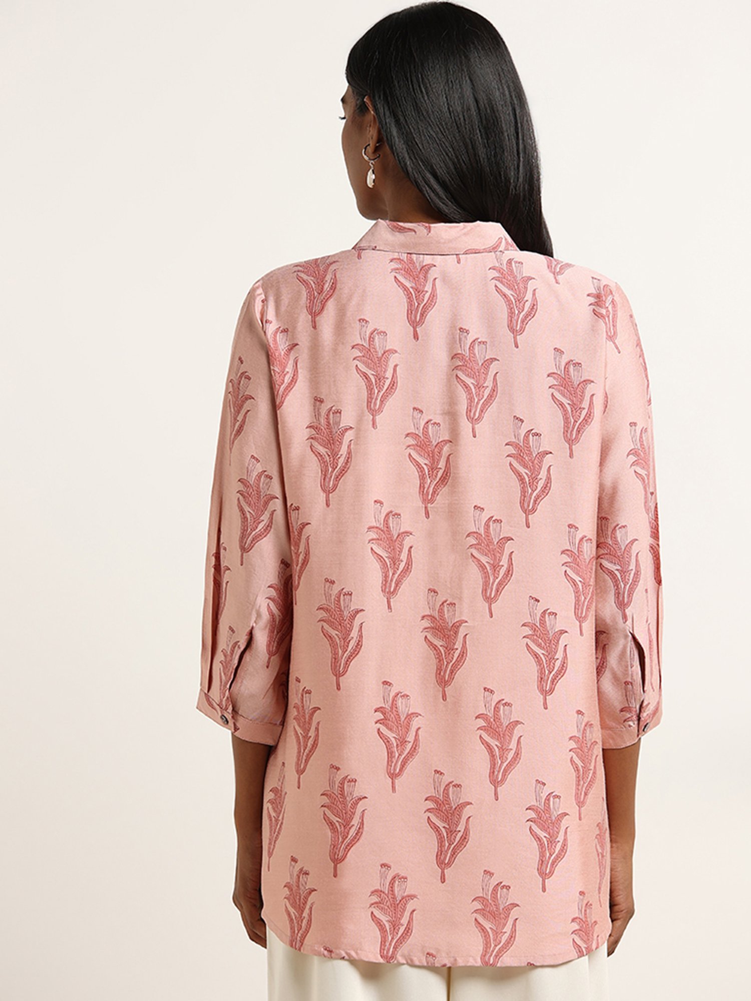 Zuba by Westside Dusty Pink Floral Printed Straight Tunic