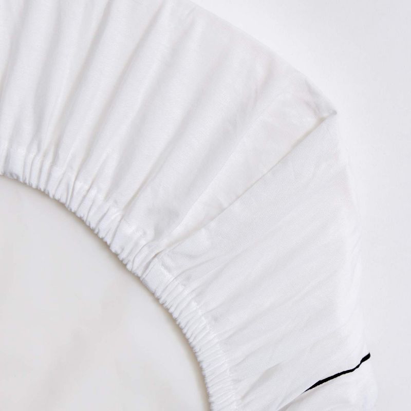 JumpOff Jo Fitted Bassinet Sheet, Flexible Fit Bassinet Sheet for Oval, Rectangle, Hourglass Standard Sized Mattresses, 16" x 32", Llama & Mama