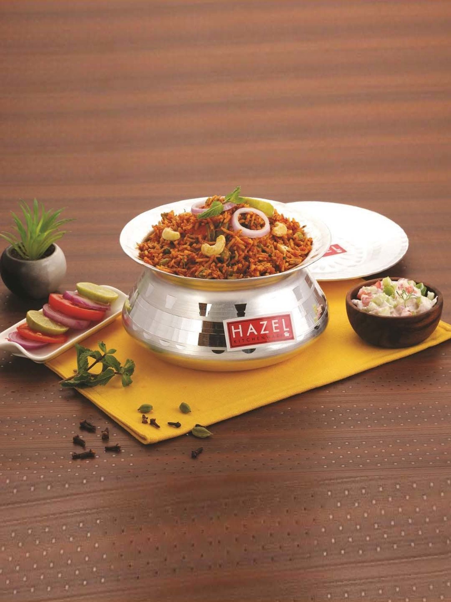 Wonderchef Ebony Hard Anodized Non-stick Biryani Handi with Lid