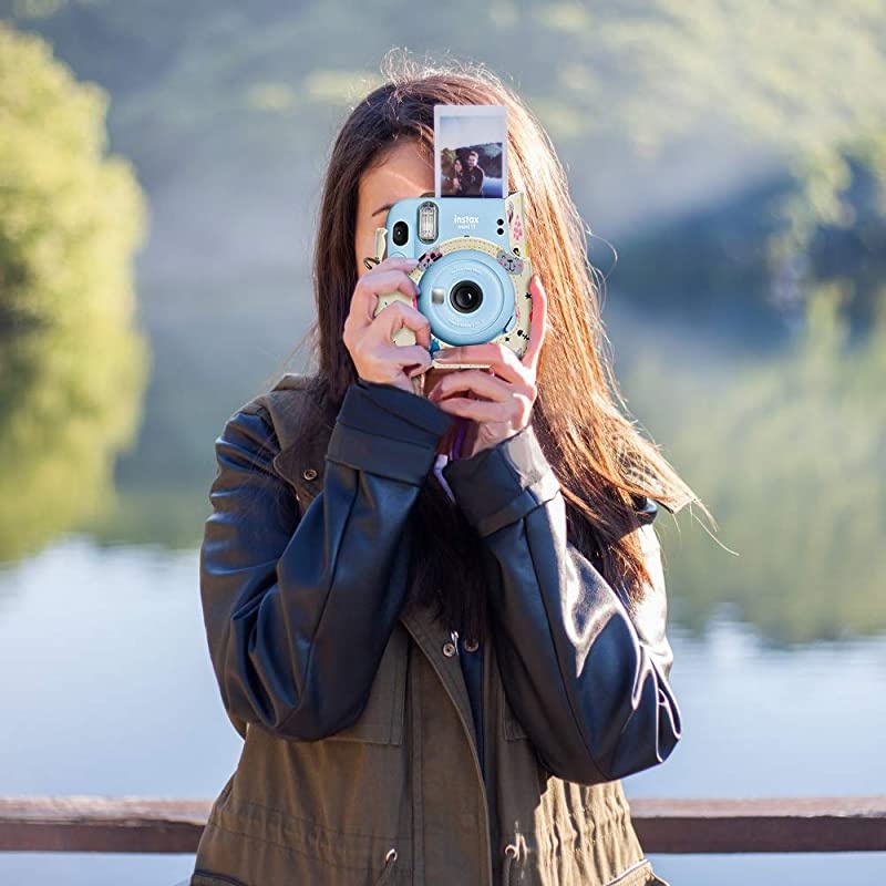amp Portable Case Compatible with Fujifilm Instax Mini 11 Instant Camera with Accessories Pocket and Adjustable Strap Kitty