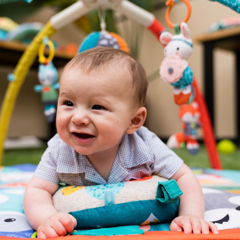 Toddleroo by North States Superyard Balloon Ride Play Mat