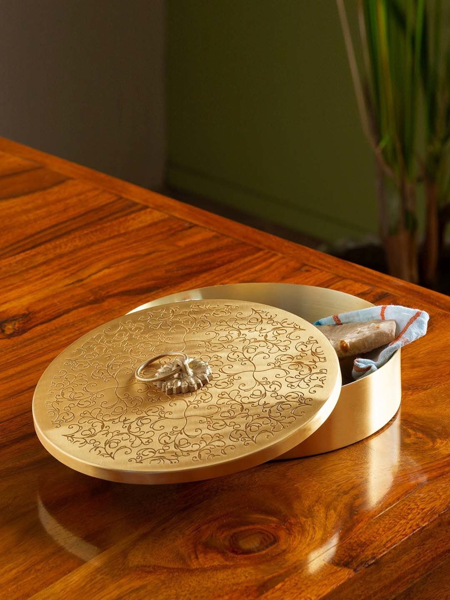 Goodhomes Transparent Glass Butter Dishes With Lid