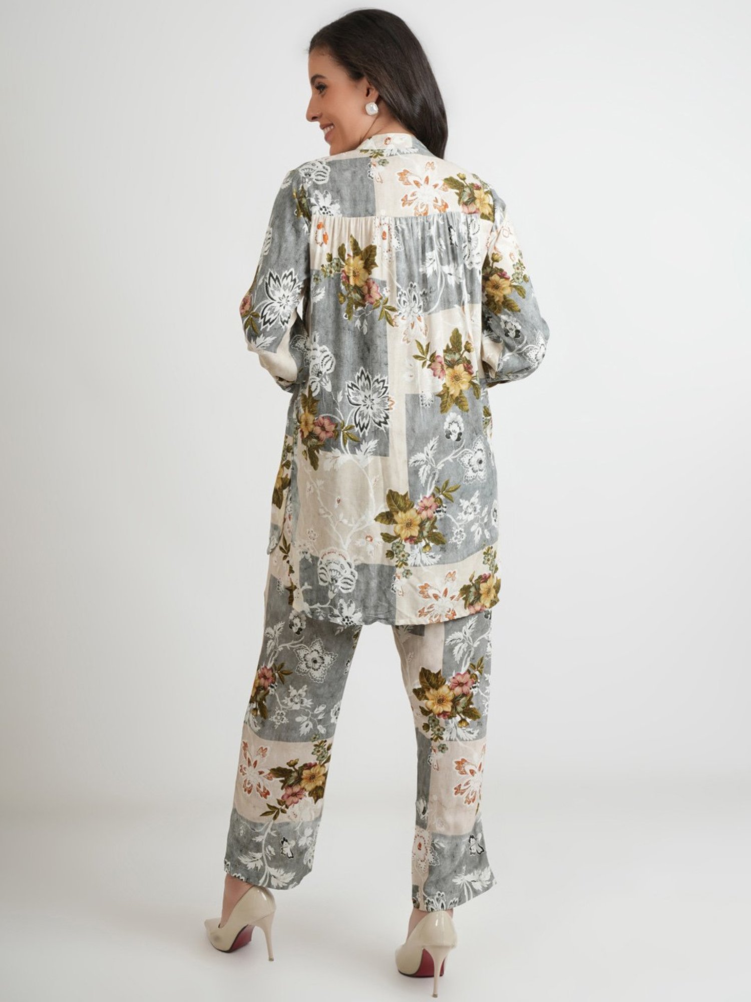 Zolo Label Grey Floral Print Top Pant Set