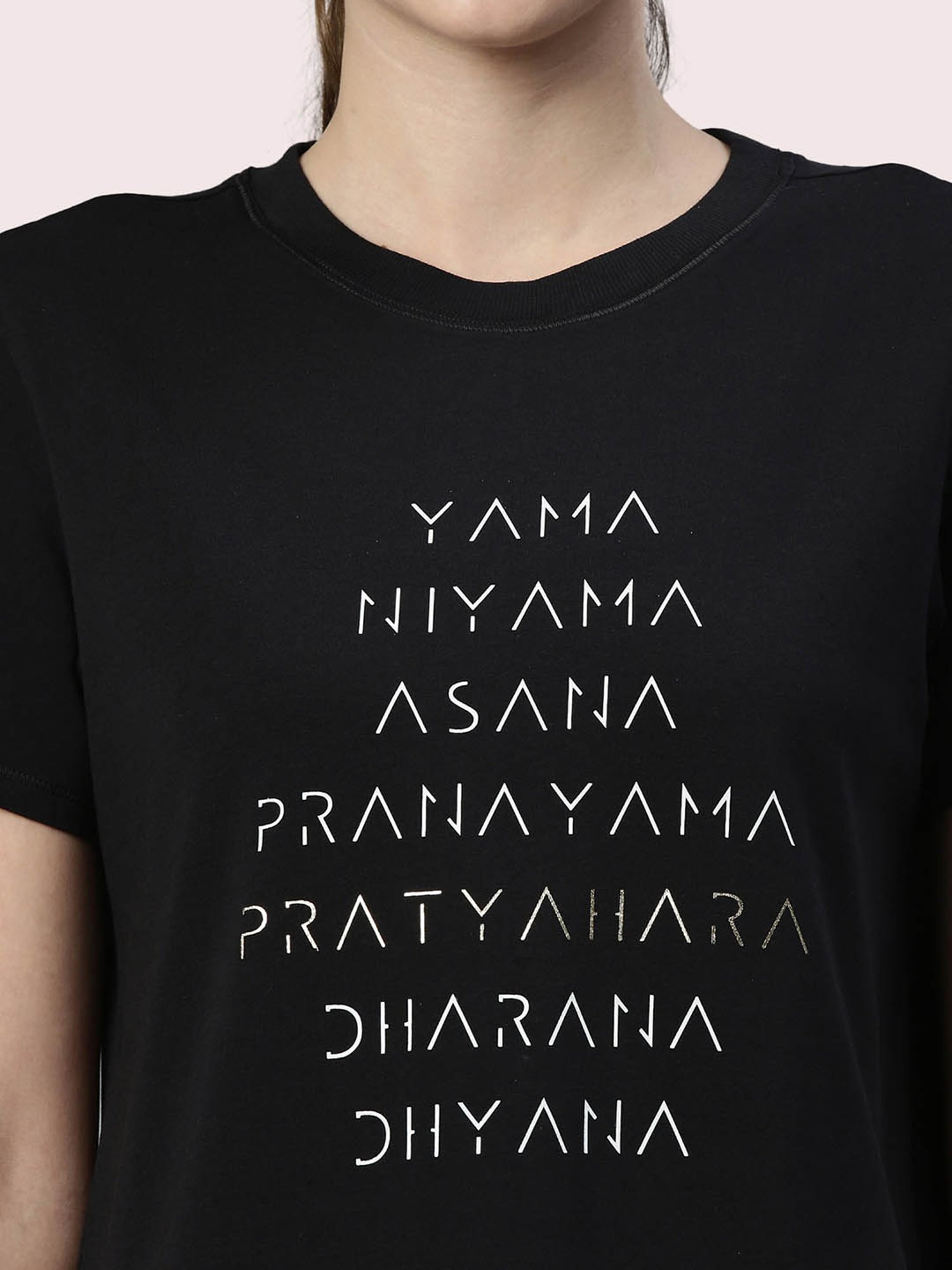 Enamor Black Printed Crew T-Shirt