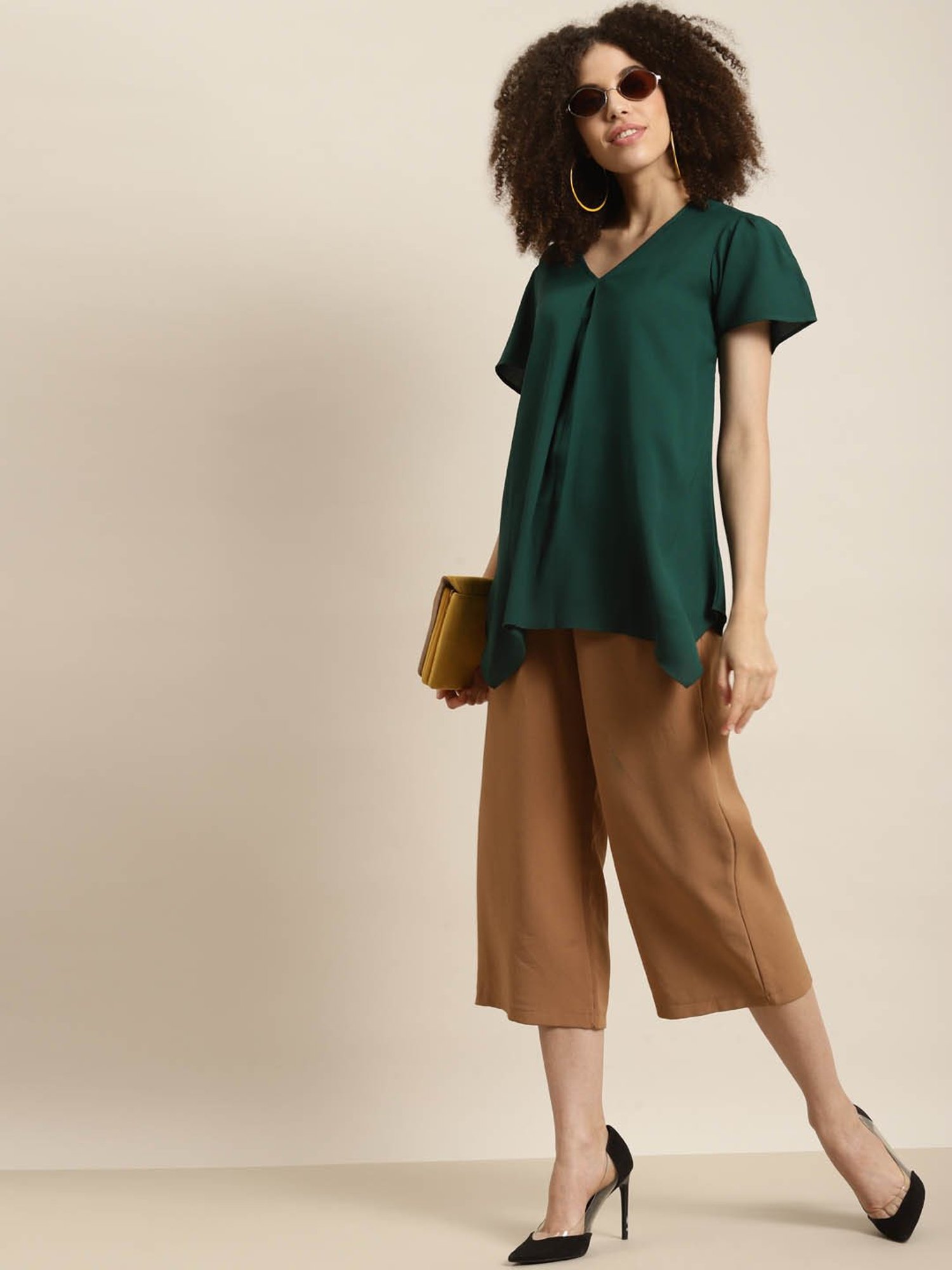 Qurvii Green Loose Fit Top