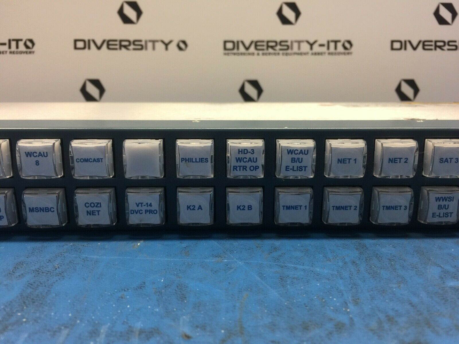 Snell 6028-RC Series 42-Button 1U Control Panel 6028100