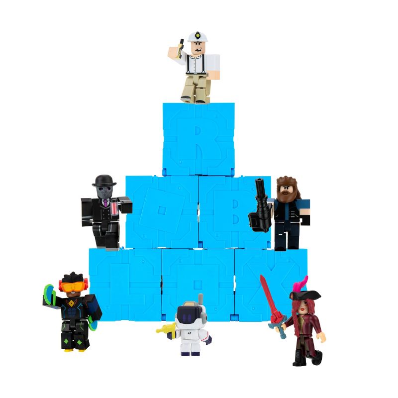 Roblox Action Collection - Series 9 Mystery (Roblox Blue Assortment) (Includes Exclusive Virtual Item)
