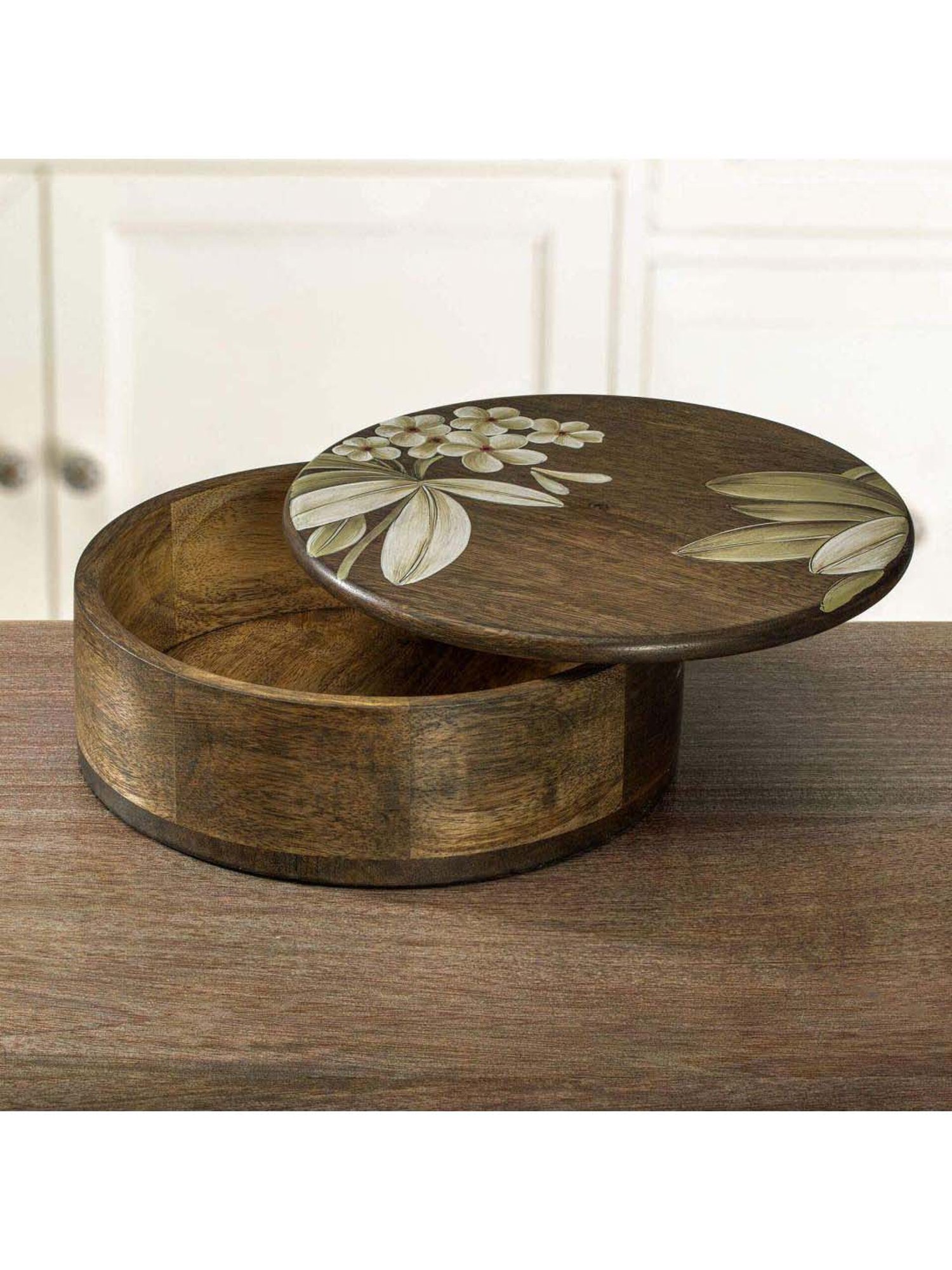 ellementry Frangipani Brown Wood Roti Box with Lid - Set of 1