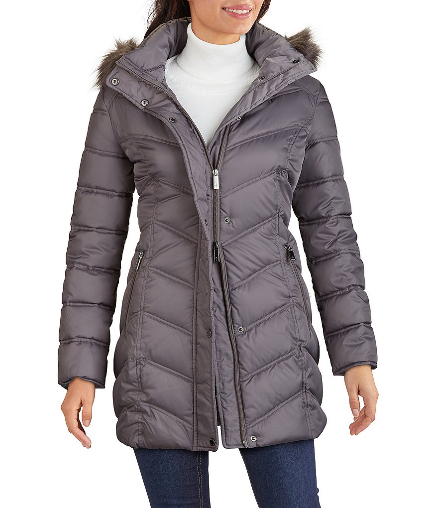 Kenneth Cole New York Faux Fur Trim Hooded Stand Collar Neck Long Sleeve Chevron Quilted Puffer Coat