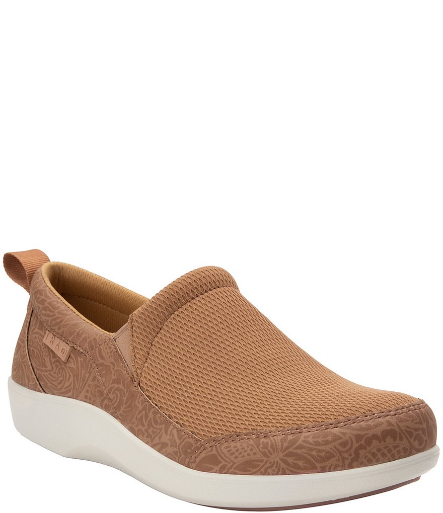 Traq by Alegria Melodiq Pedometer Slip-Ons