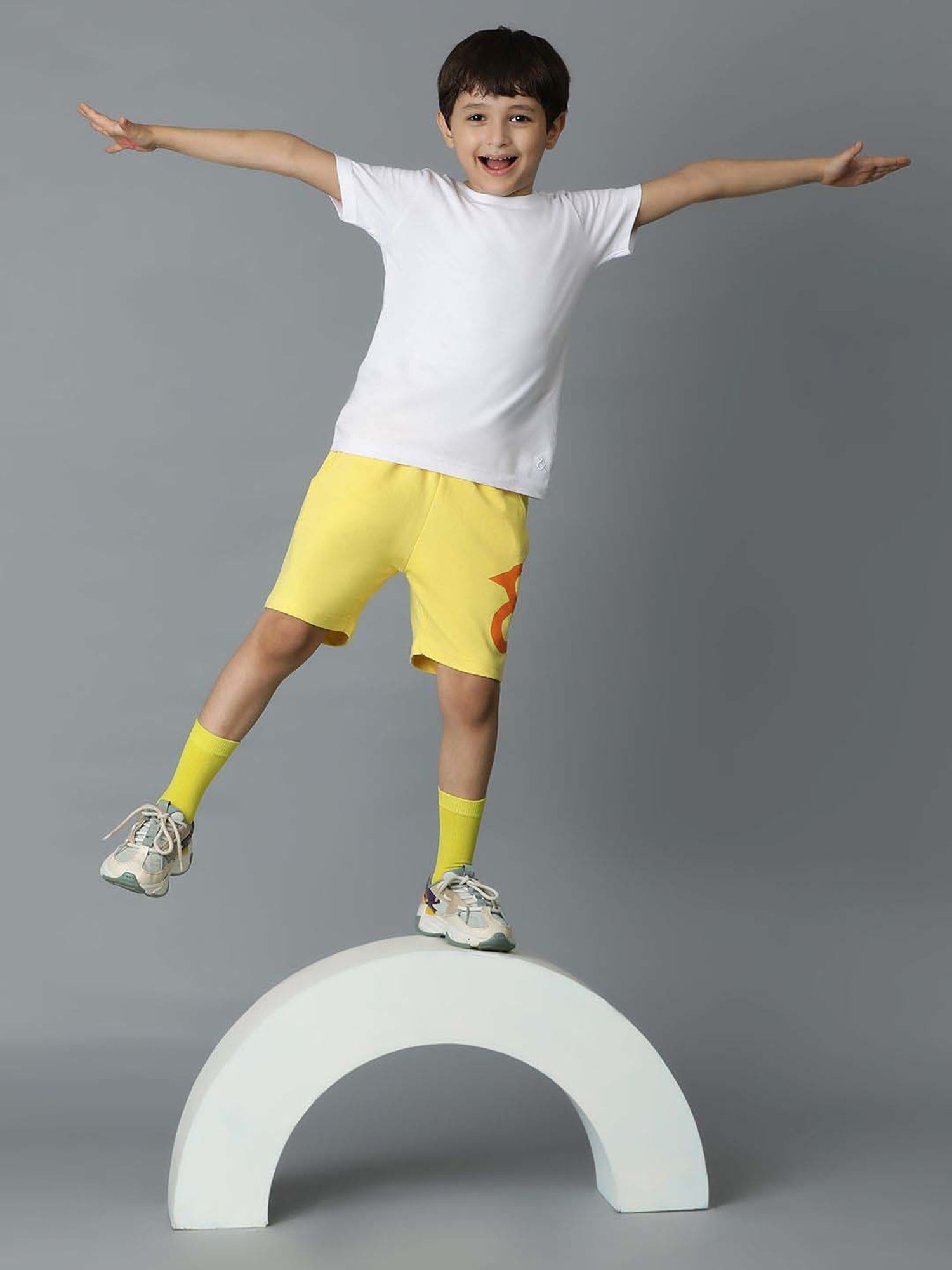 Tales & Stories Kids Yellow Cotton Printed Bermuda