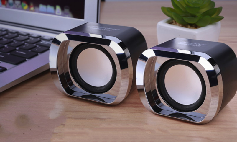 R1280DB Powered Bluetooth Bookshelf Speakers - Optical Input - Wireless Studio Monitors - 4 Inch Near Field Speaker - 42w RMS - Wood Grain