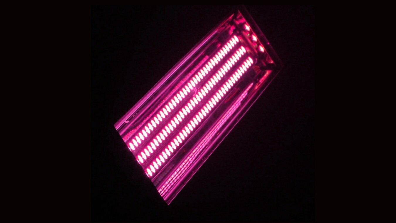 Blizzard MAX L /  RGBW Mini Strobe-Blinder-Wash 3-in-1 Effect fixture