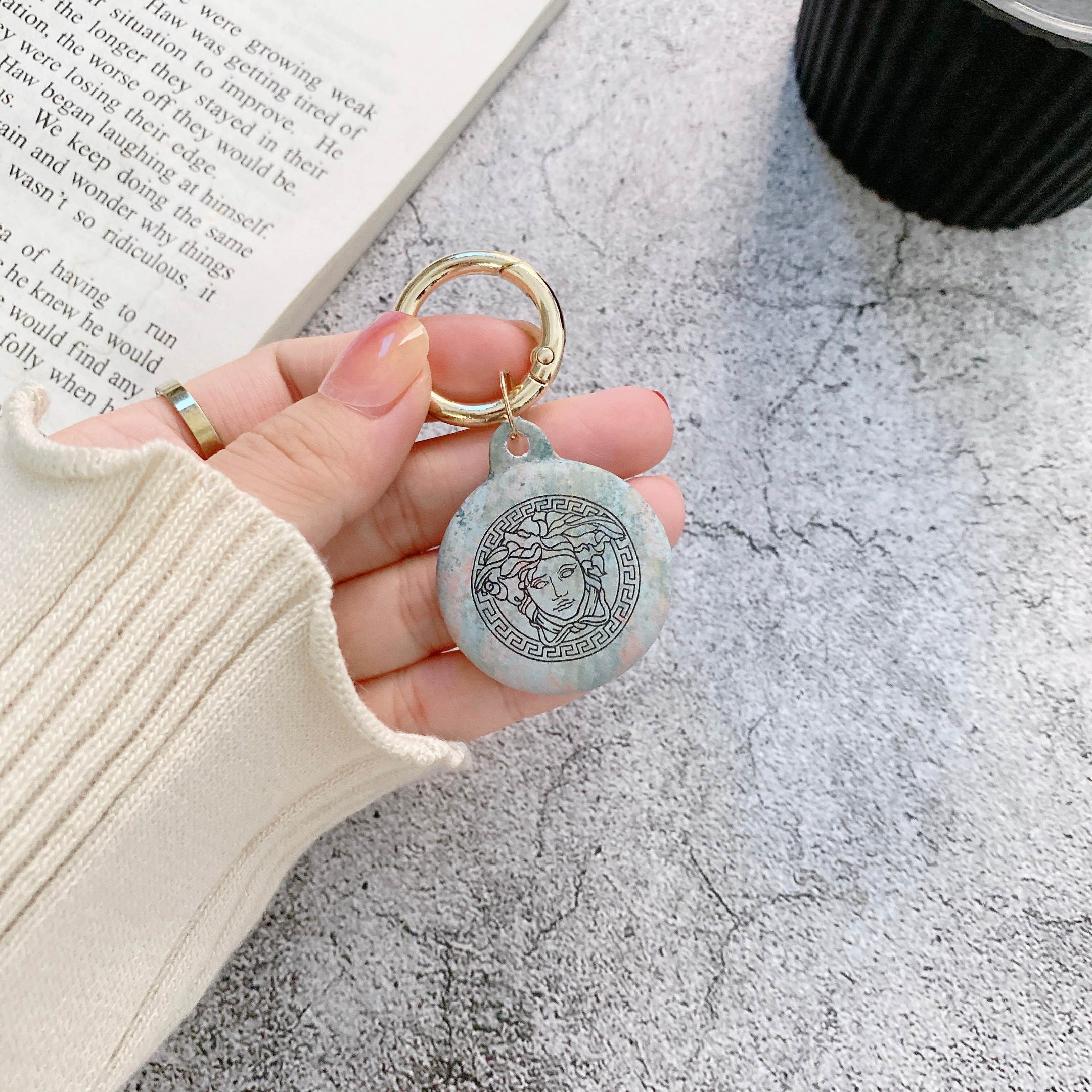 [6 PCS]Silicone Protective Case for AirTags, Tracker Lightweight Soft Protective Skin Cover Accessories Finder Holder with Key Chain Anti-Loss Design Compatible with Apple AirTags 2021