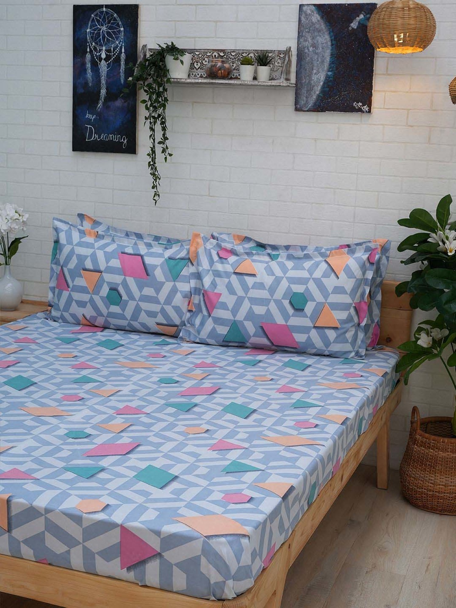 Ariana Blue Microfibre 120 TC Queen Bedsheet with 2 Pillow Covers