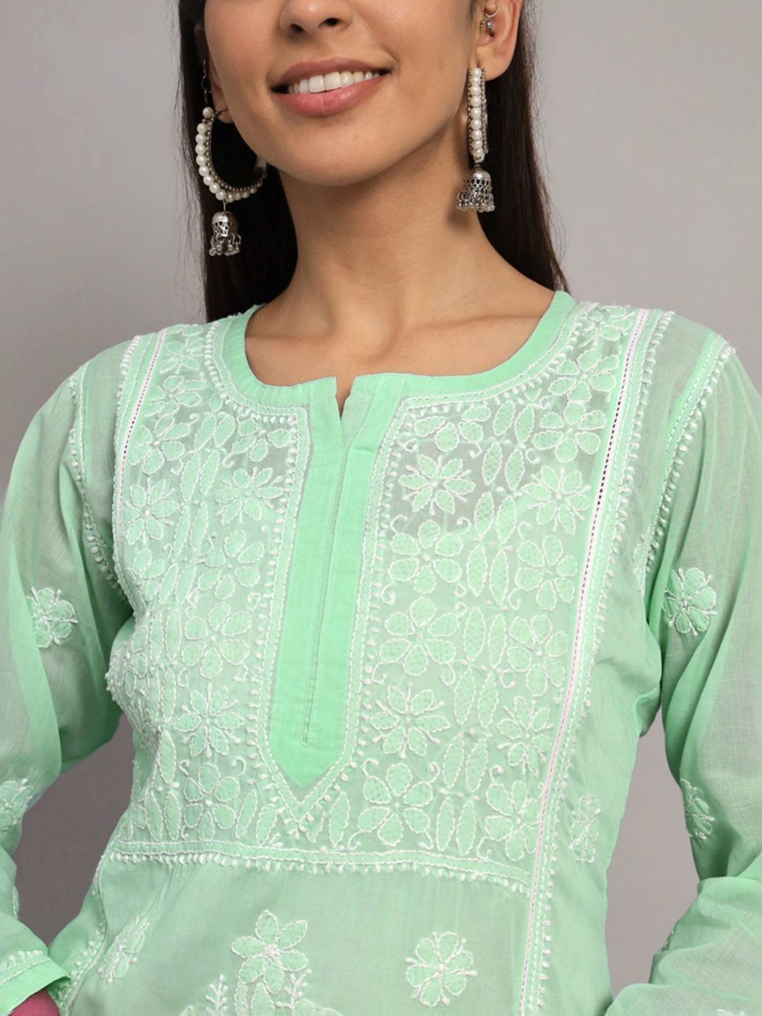 PARAMOUNT CHIKAN Green Cotton Hand Embroidered Chikankari Straight Kurti
