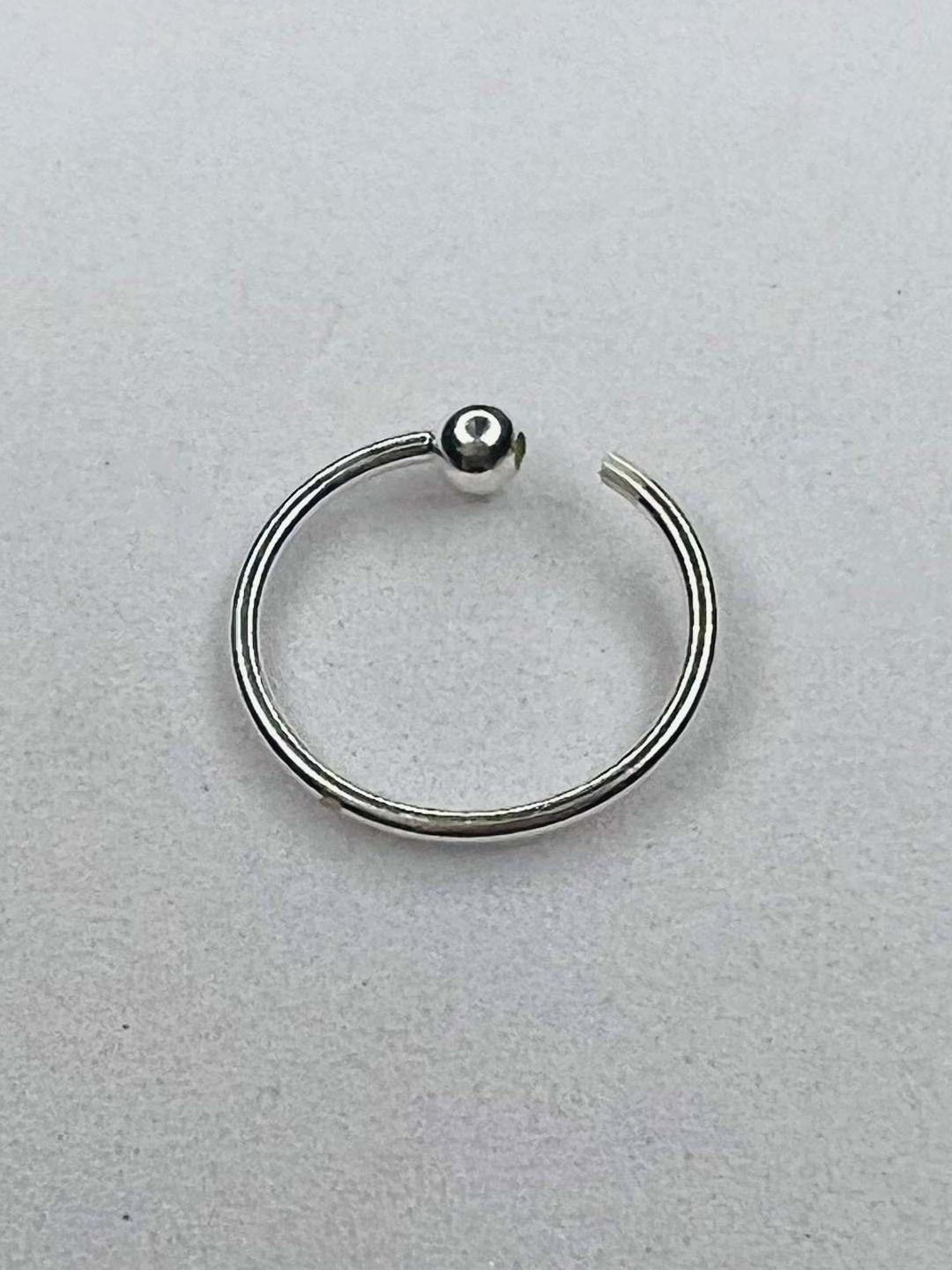 Zavya 92.5 Sterling Silver Floral Nosepin for Women