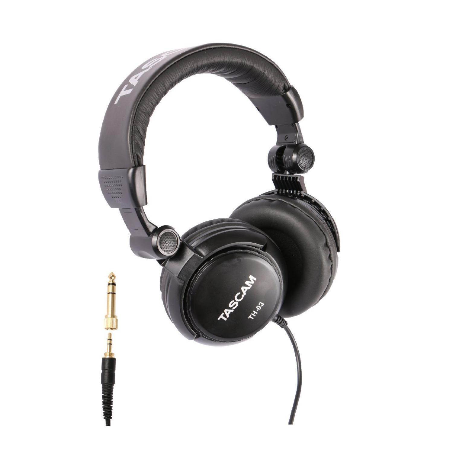 Focusrite Scarlett Solo 3rd Gen USB Audio Interface with Headphones Bundle