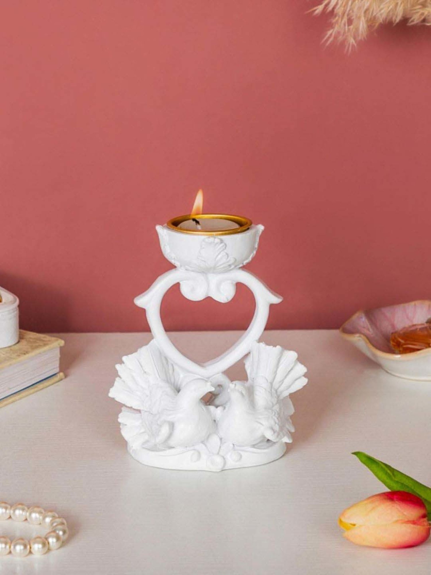 Nestasia Vintage White Resin Made Matte Finish Birds Of Love Decor Showpiece For Gifting 5.11"