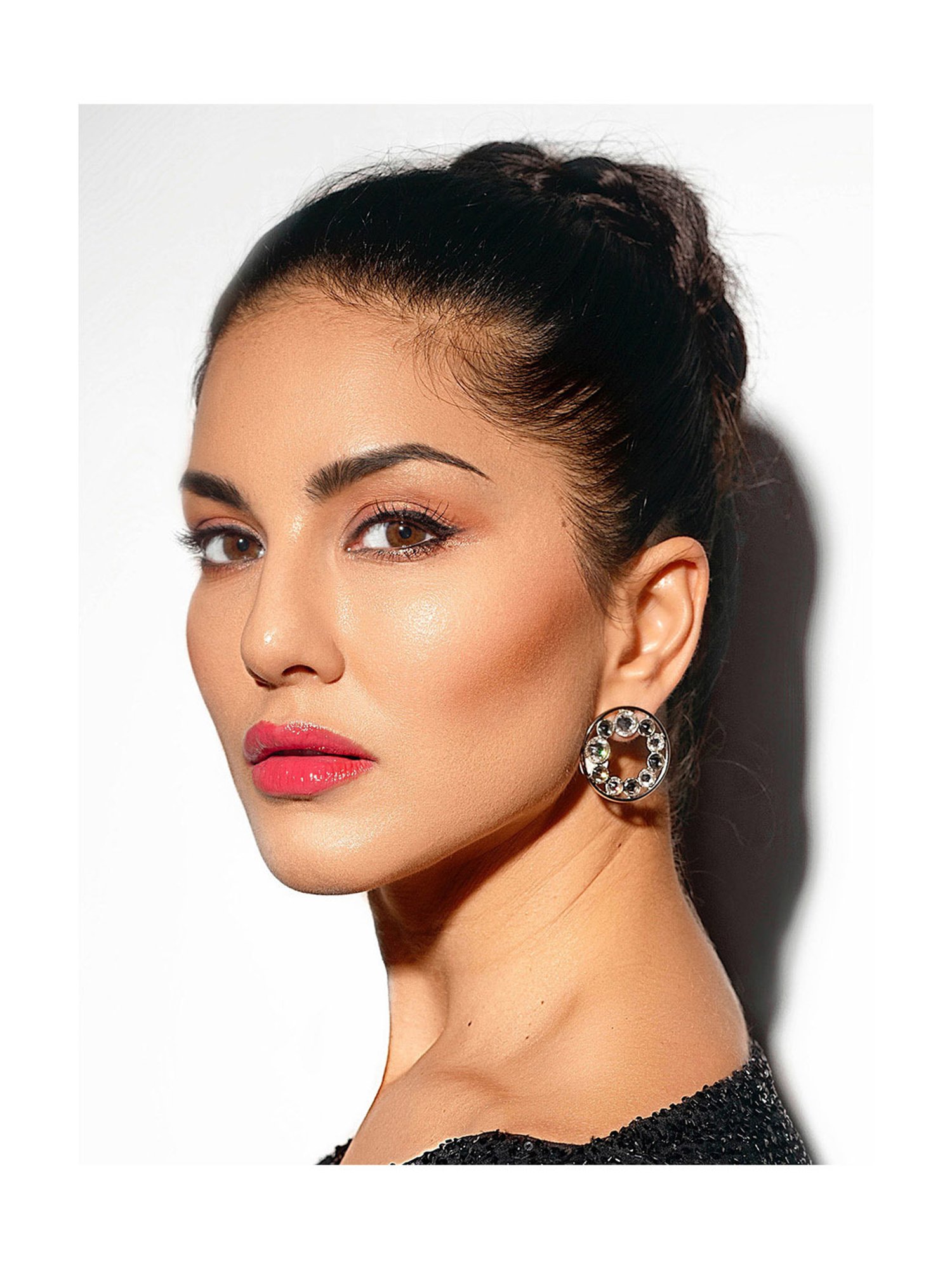 StarStruck By Sunny Leone Intense Matte Lip Color & Lip Liner Coralicious