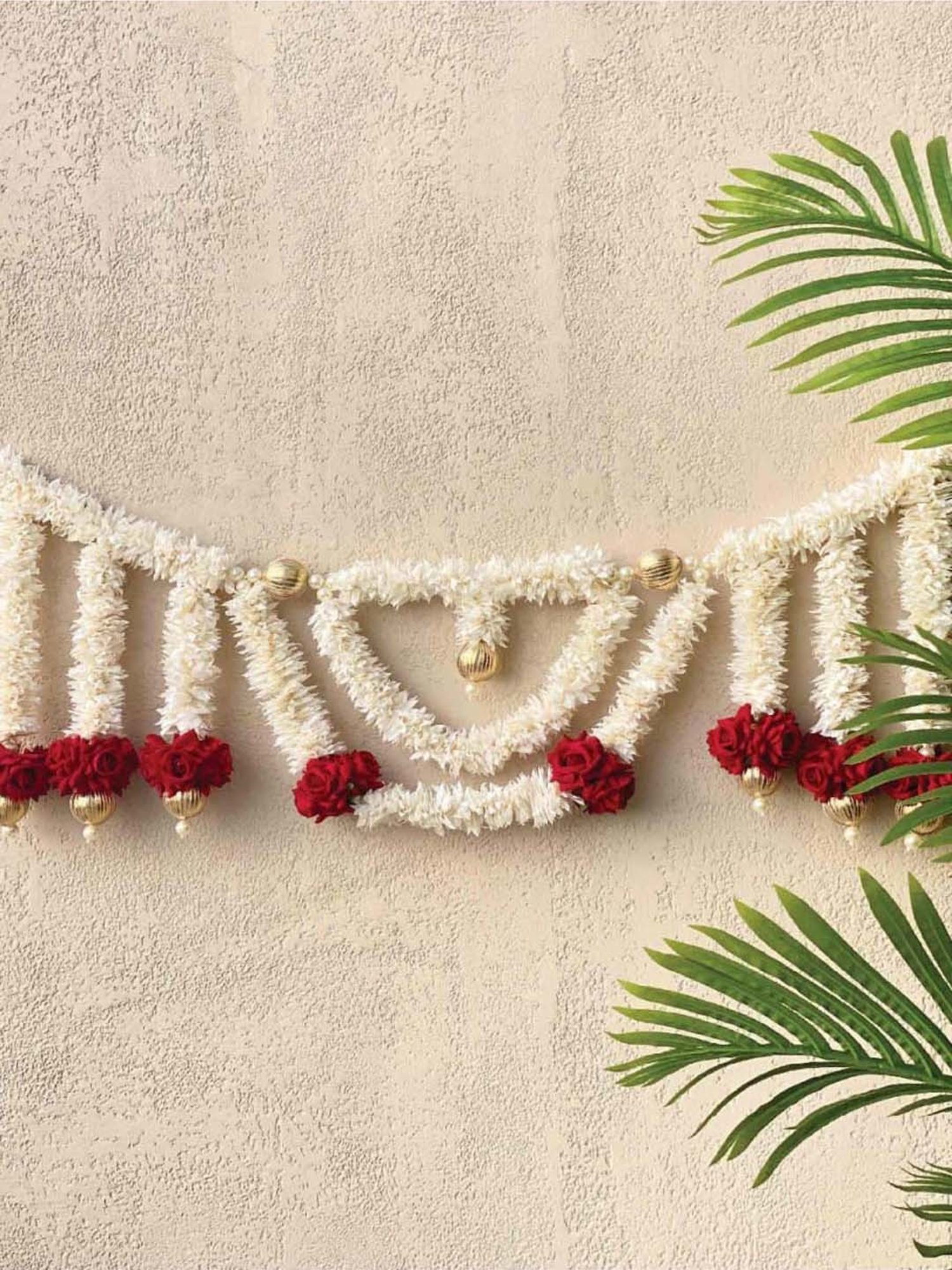 Mason Home White & Red Festive Floral Toran No - 018