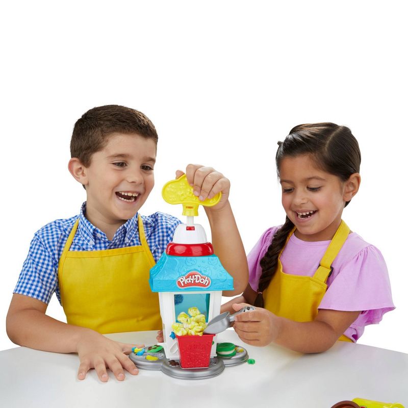 Play-Doh Kitchen Creations Popcorn Party Play Food Set with 6 Non-Toxic Play-Doh Cans
