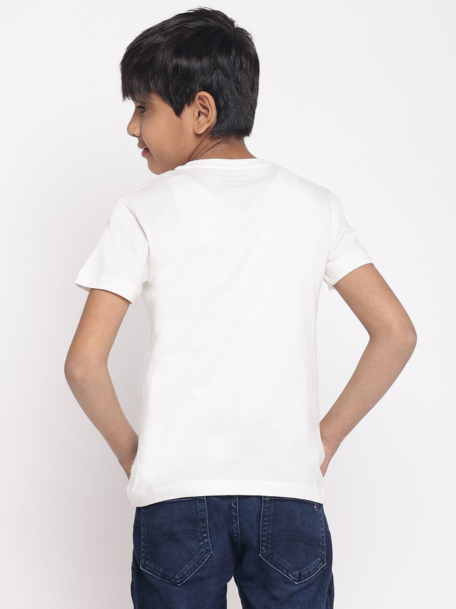 Lil Tomatoes Kids White Embellished T-Shirt