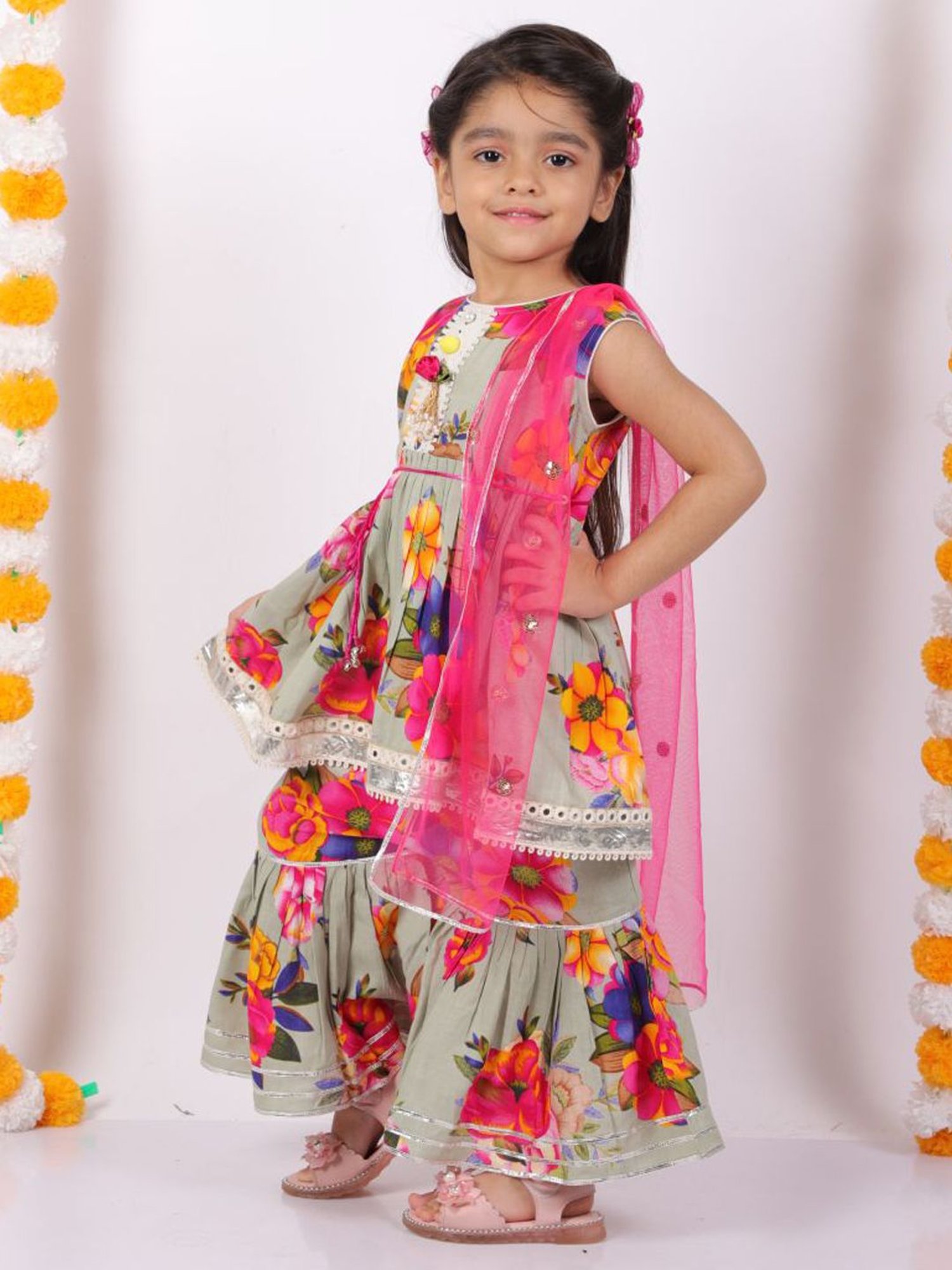 Little Bansi Kids Wales Green Cotton Printed Suit Set