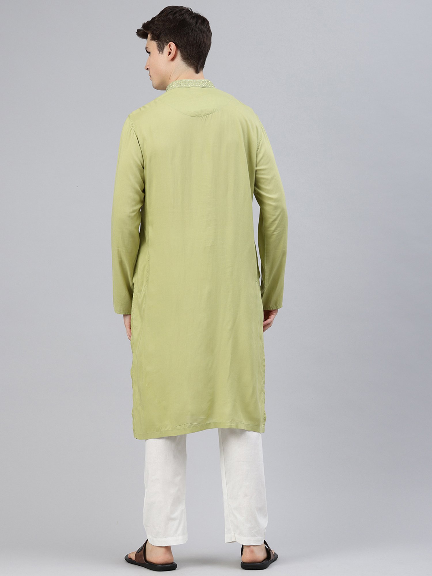 Manthan Green & White Regular Fit Kurta & Pyjamas Set