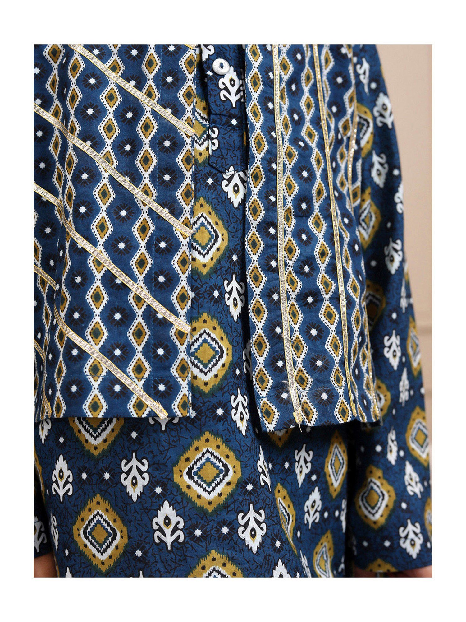 Budding Bees Boys Navy & White Printed Full Sleeves Kurta, Pyjamas & Nehru Jacket