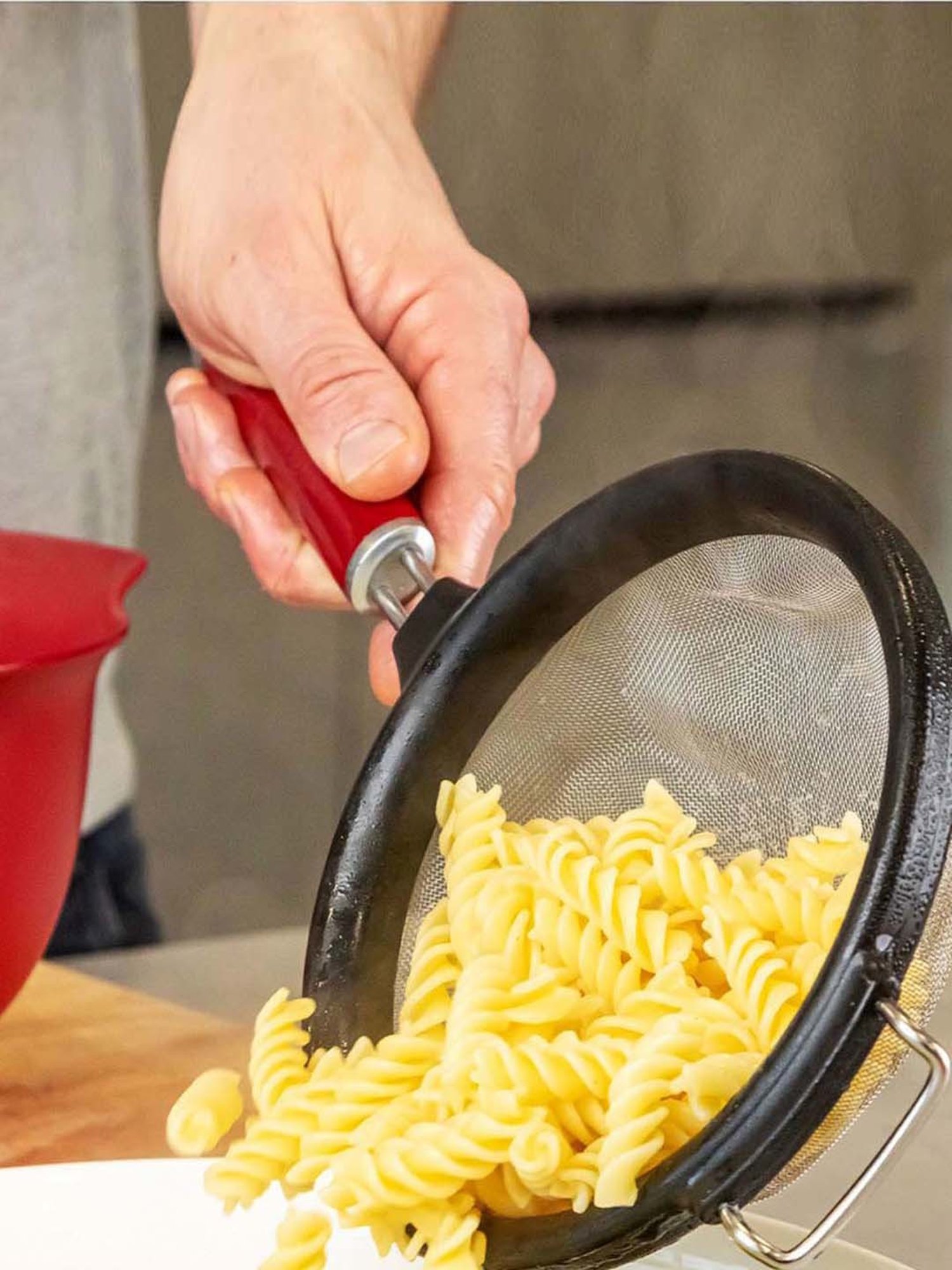 KitchenAid Red Medium Mesh Sieve