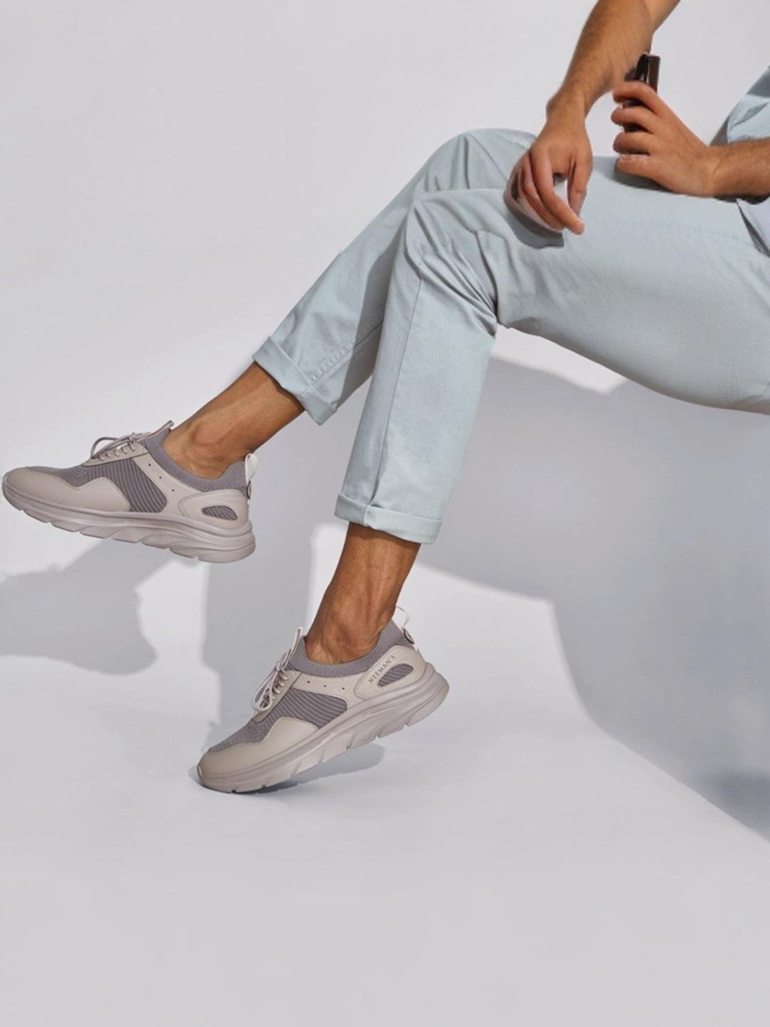 Neemans Men's High Wave Cinder Running Shoes